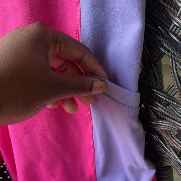 Fabletics PowerHold Made by Fabletics Pink Capris 2X - Picture 3 of 9